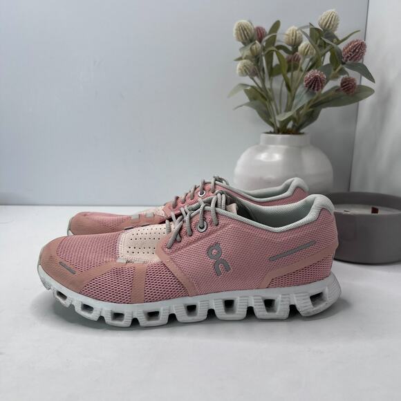 On Running Pink and White Women's Sneakers - Picture 2 of 10